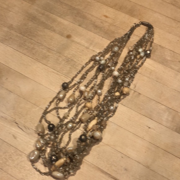 Beaded necklace - Picture 4 of 6